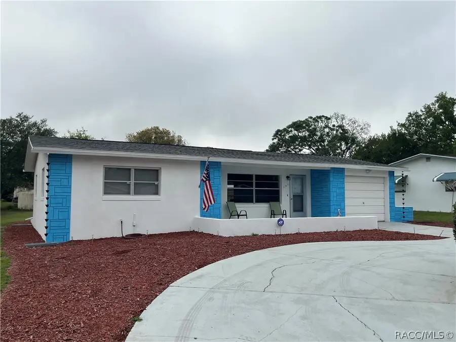 101 S Tyler Street, Beverly Hills, FL 34465 - #3