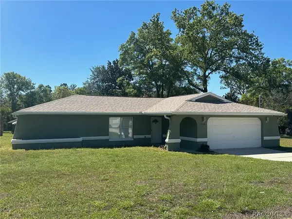 1774 W Water Lily Drive, Citrus Springs, FL 34434
