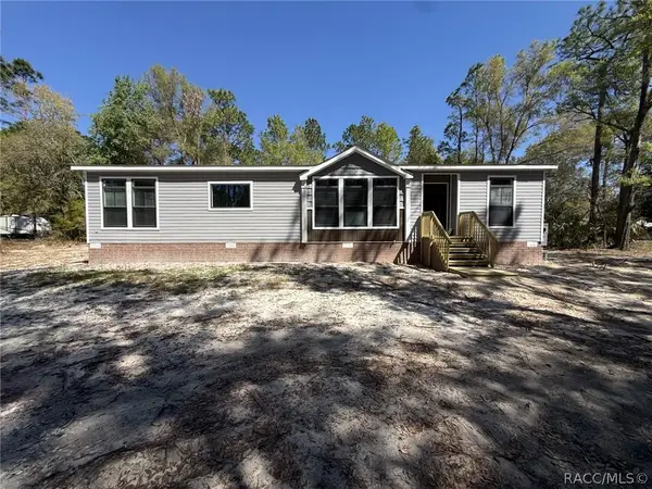 2994 S Pine Ridge Avenue, Homosassa, FL 34448