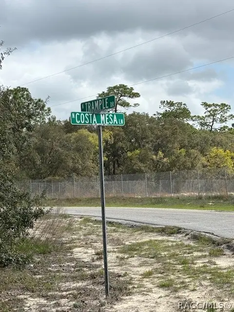 2102 N Trample Terrace, Beverly Hills, FL 34465