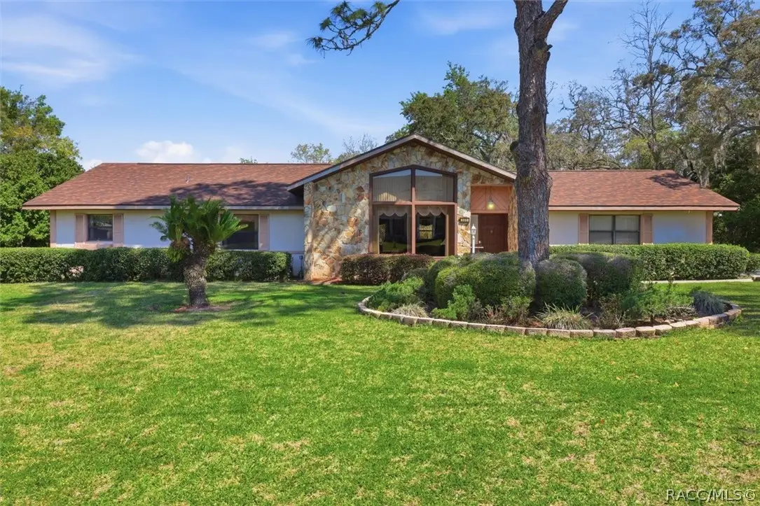 685 E Savoy Street, Lecanto, FL 34461 - #1