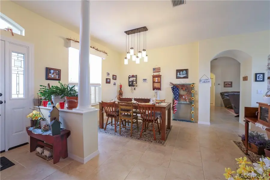209 W Rexford Drive, Beverly Hills, FL 34465 - #3