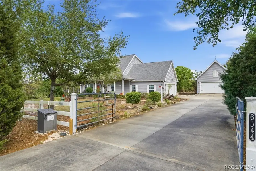 6544 Bahama Swallow Avenue, Weeki Wachee, FL 34613 - #2