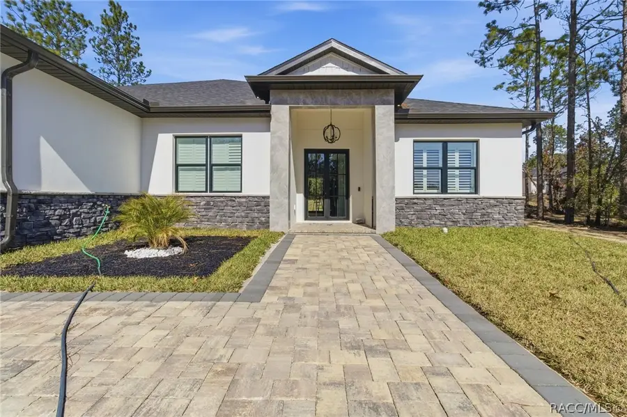 3889 W Hampshire Boulevard, Dunnellon, FL 34433 - #3
