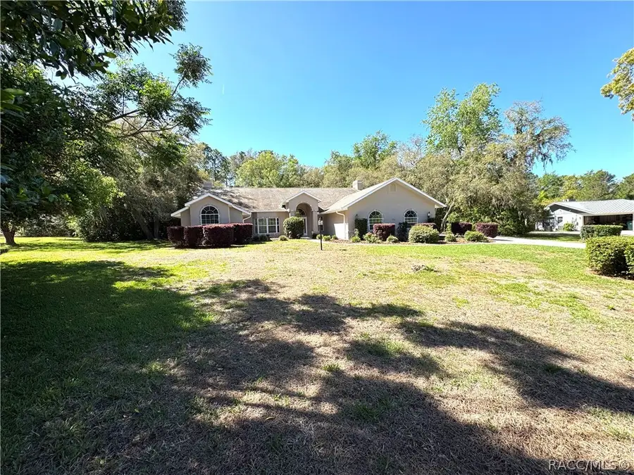 604 W Massachusetts Street, Hernando, FL 34442 - #3