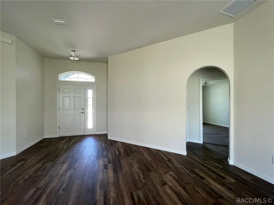 679 W Walkertown Drive, Dunnellon, FL 34434 - #3