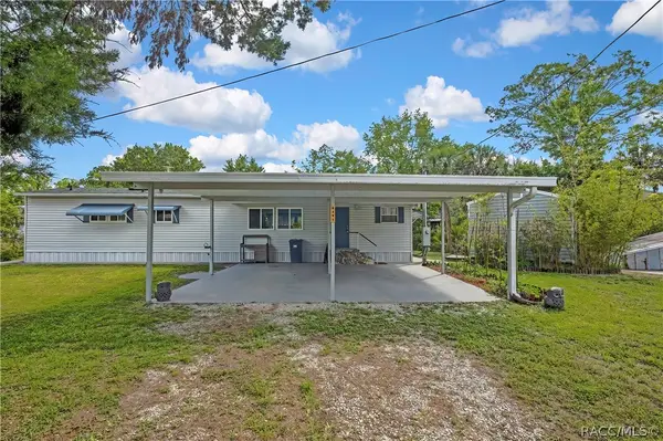 8491 W Drew Court, Homosassa, FL 34448