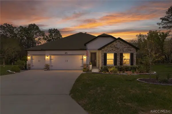9 Heuchera Court W, Homosassa, FL 34446