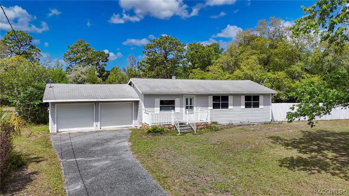 2670 S Pine Ridge Avenue, Homosassa, FL 34448 - #1