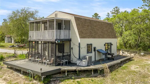 5300 W Cedar Hill Street, Dunnellon, FL 34433