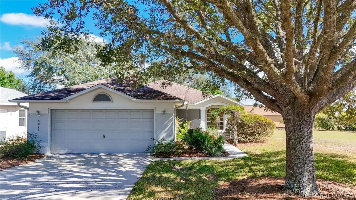2219 N Brentwood Circle, Lecanto, FL 34461 - #1