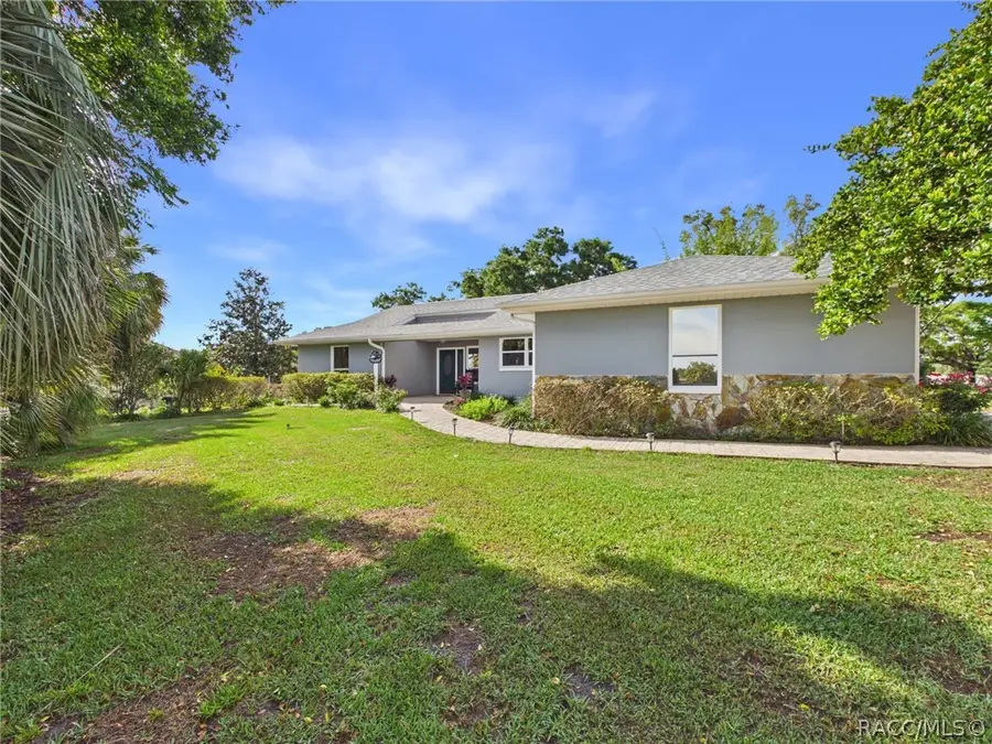 650 E Dakota Court, Hernando, FL 34442 - #2