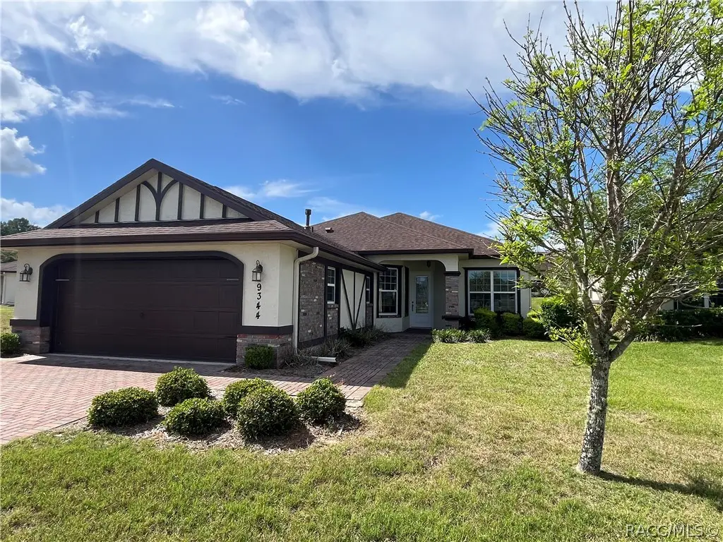 9344 S Deer Park Drive, Homosassa, FL 34446 - #1