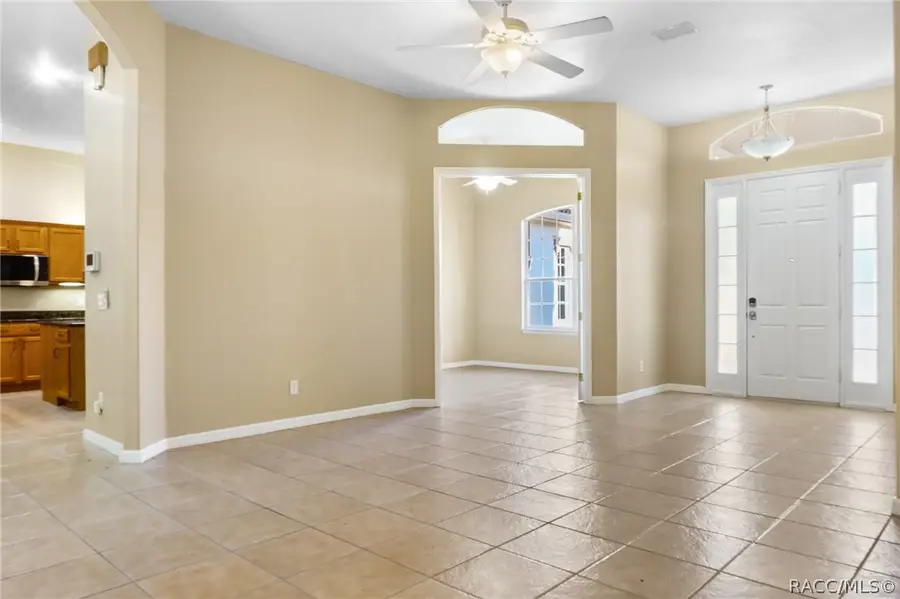 724 W Massachusetts Street, Hernando, FL 34442 - #3