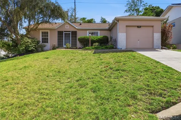 966 W Starjasmine Place, Beverly Hills, FL 34465