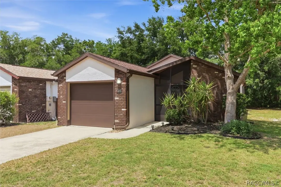 54 Jamaica Street, Homosassa, FL 34446 - #1