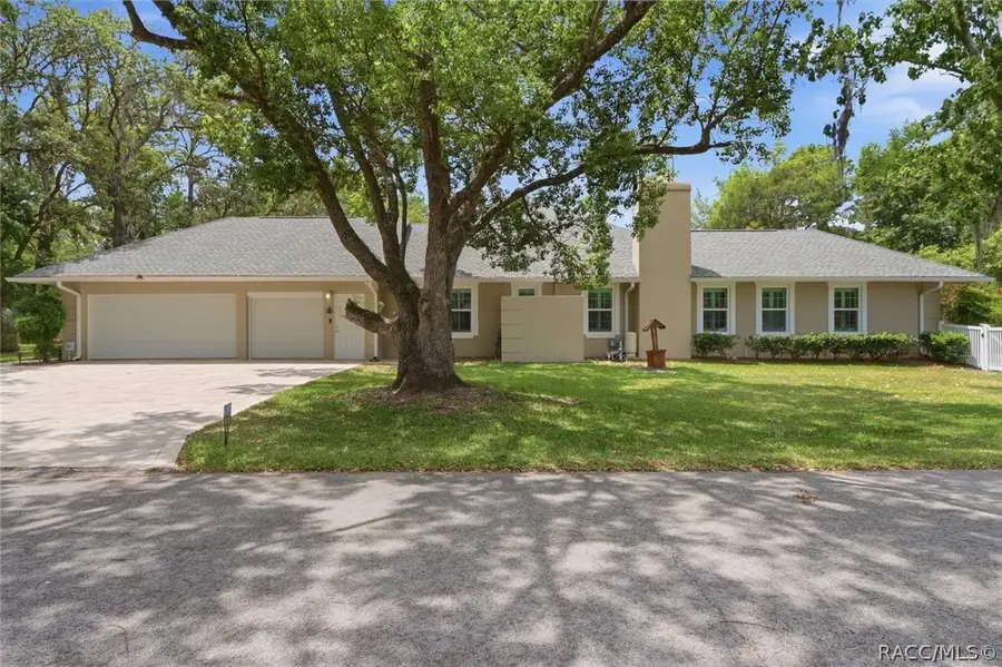 35 Douglas Street, Homosassa, FL 34446 - #3