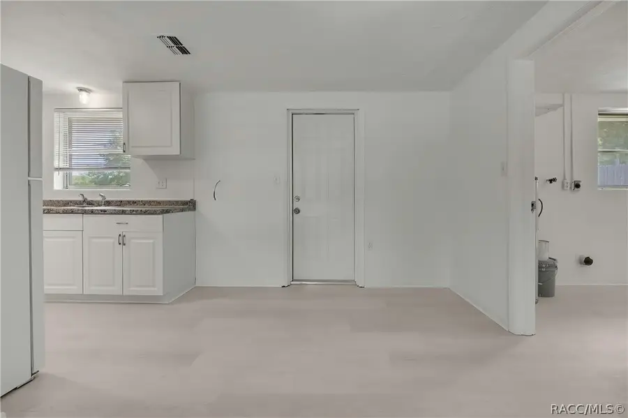 1 E Murray Street, Beverly Hills, FL 34465 - #3