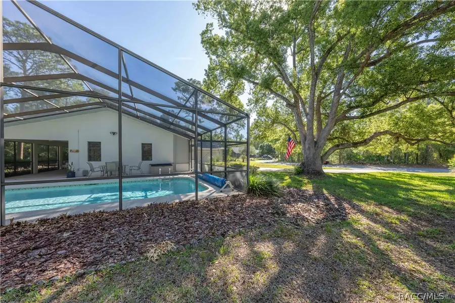 12 Mastic Court E, Homosassa, FL 34446 - #3