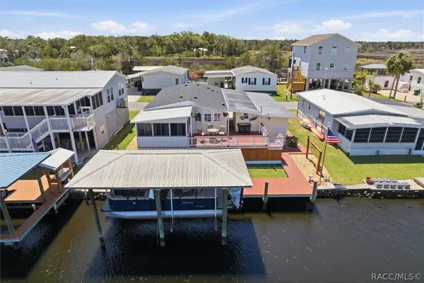 11673 W Clearwater Court, Homosassa, FL 34448