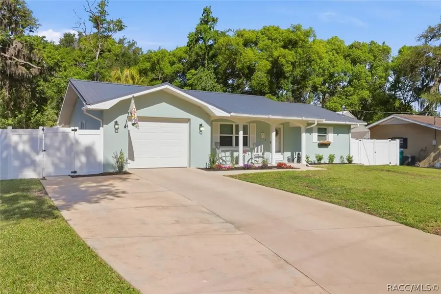 1104 Lakeshore Drive, Inverness, FL 34450 - #3