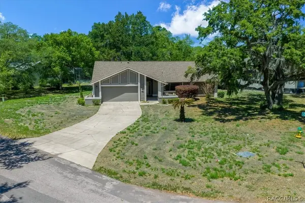 2 Canela Court, Homosassa, FL 34446