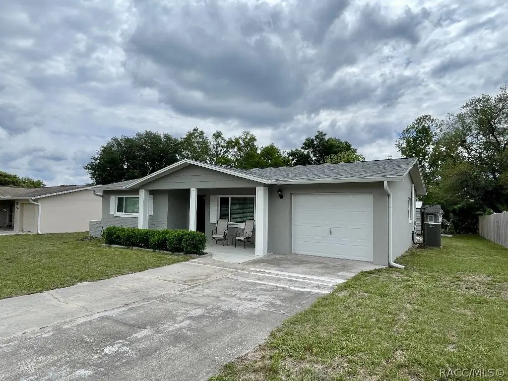 53 S Jeffery Street, Beverly Hills, FL 34465 - #1