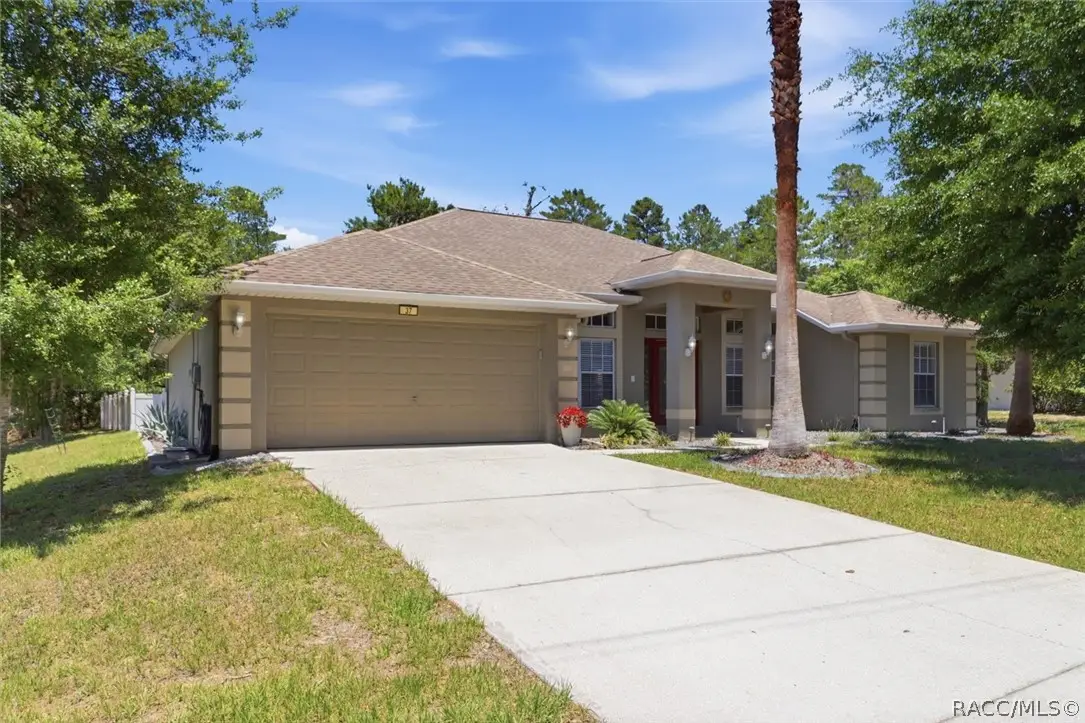 37 Grass Street, Homosassa, FL 34446 - #1