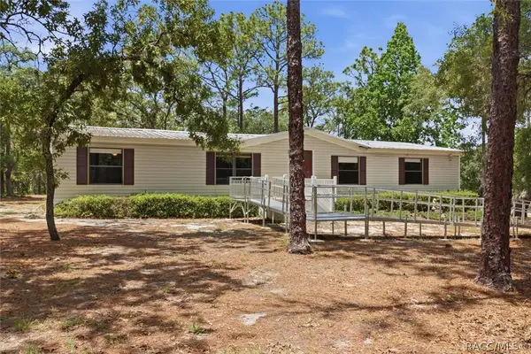 5828 S Oldfield Avenue, Homosassa, FL 34446