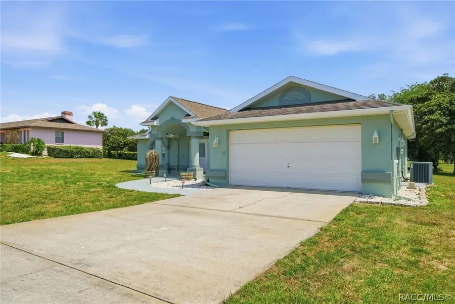 1063 N Sabal Palm Way, Inverness, FL 34453 - #3