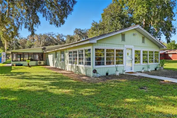 11641 E Salmon Drive, Floral City, FL 34436