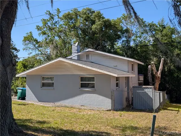 3585 W Hilltop Lane, Dunnellon, FL 34433