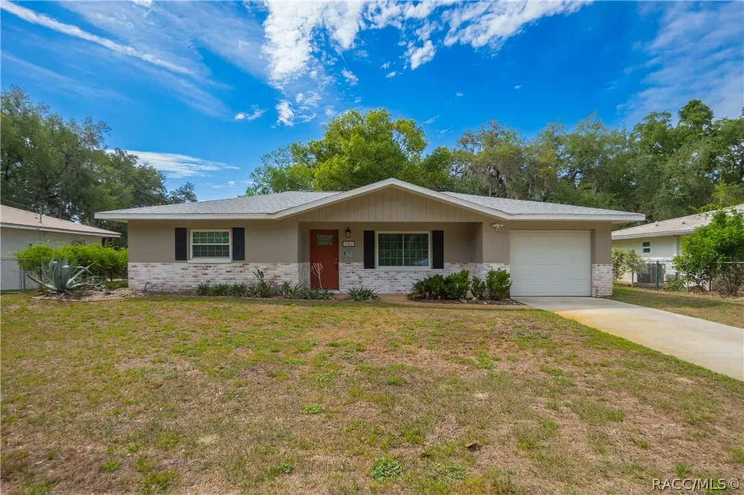 9302 E Redwood Place, Inverness, FL 34450 - #1