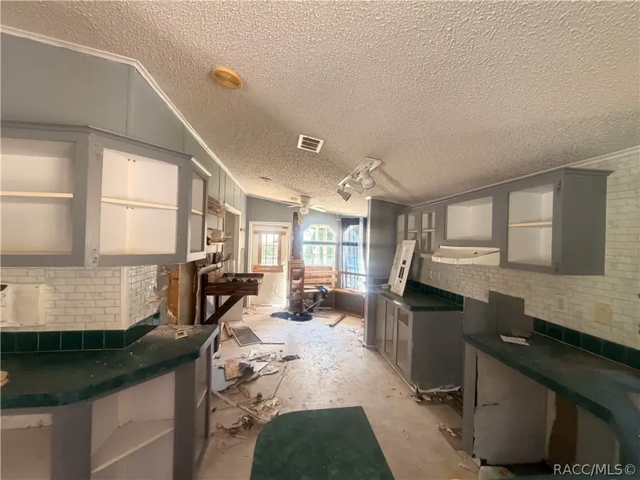 6810 W Pershing Drive, Homosassa, FL 34448 - #3