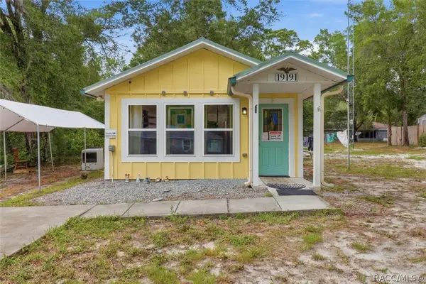 19191 Saint George Drive, Dunnellon, FL 34432