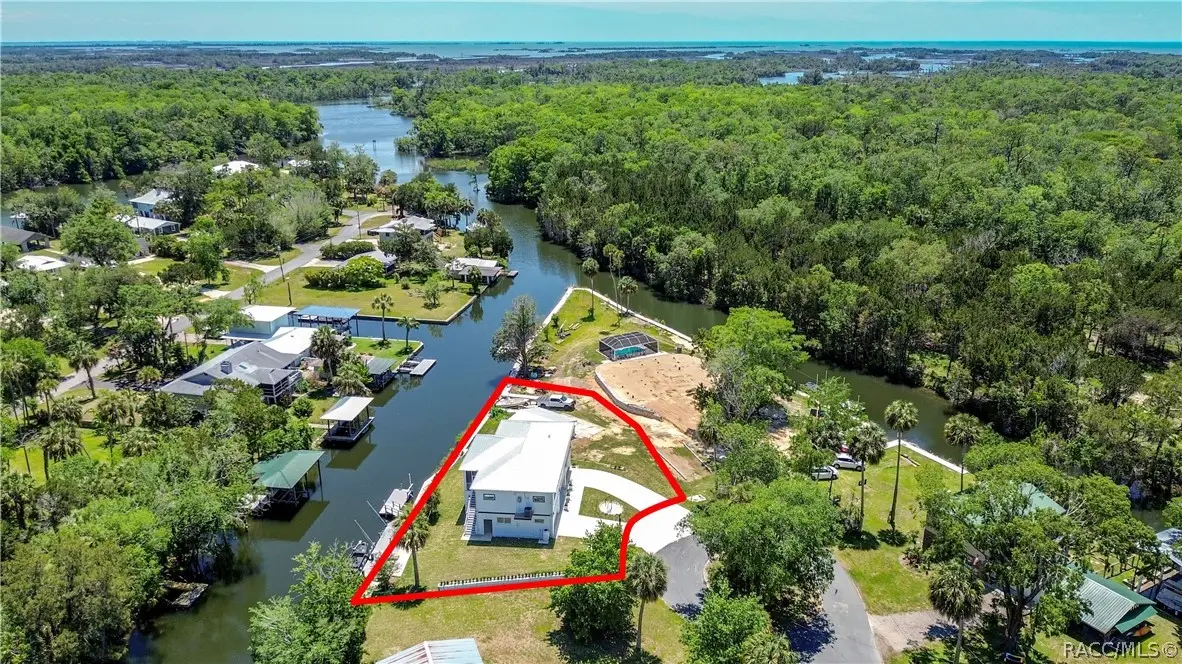 25 N Palm Drive, Yankeetown, FL 34498 - #1