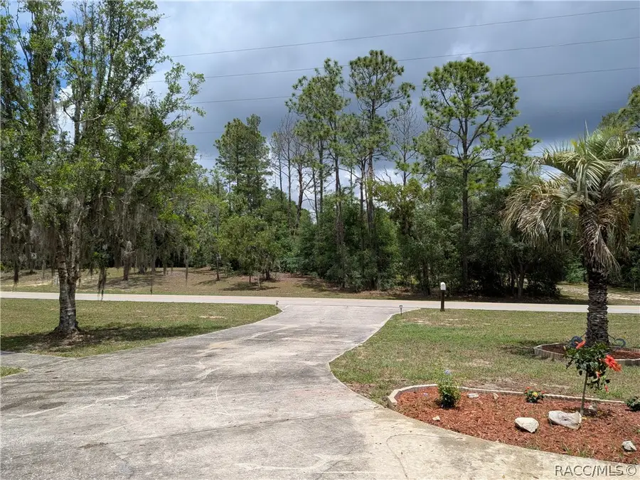 7030 E Oak Forest Street, Floral City, FL 34436 - #3