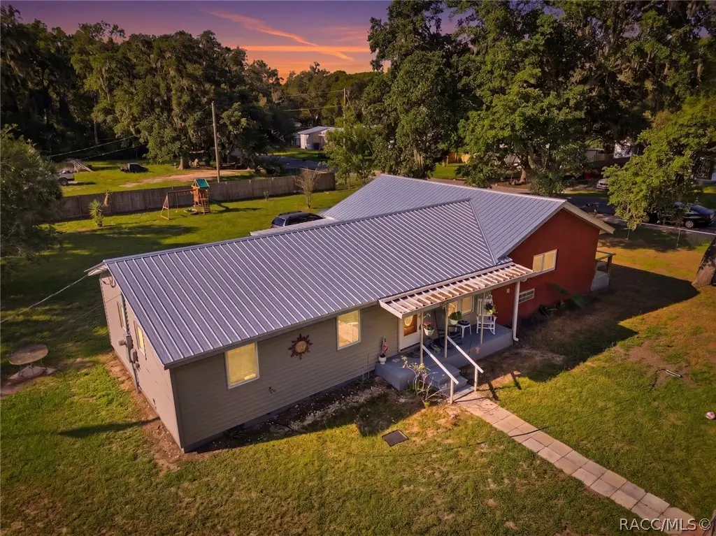 5515 S Bluegill Way, Floral City, FL 34436 - #1