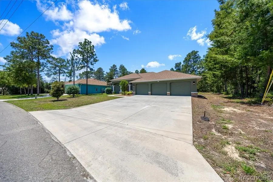 5 Saintpaulia Street, Homosassa, FL 34446 - #3