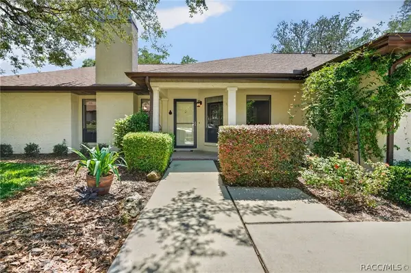 1766 N Ensign Point, Crystal River, FL 34429