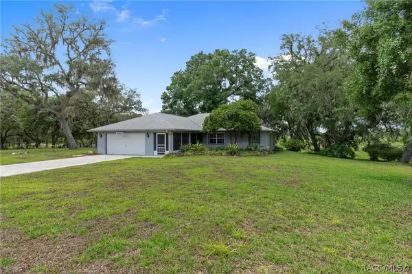 9521 E Swan Drive, Inverness, FL 34450