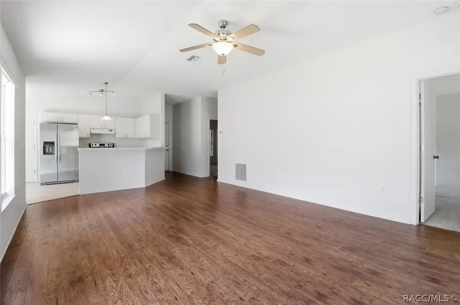 826 W Cockatiel Loop, Hernando, FL 34442 - #2
