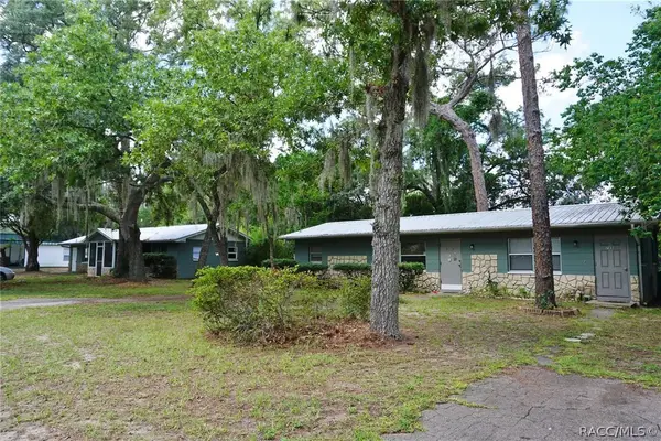 7115 W Porpoise Drive, Homosassa, FL 34446