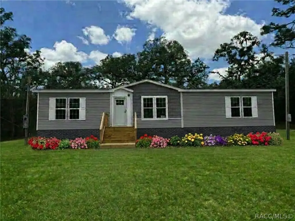96 S Thayer Avenue, Lecanto, FL 34461 - #1