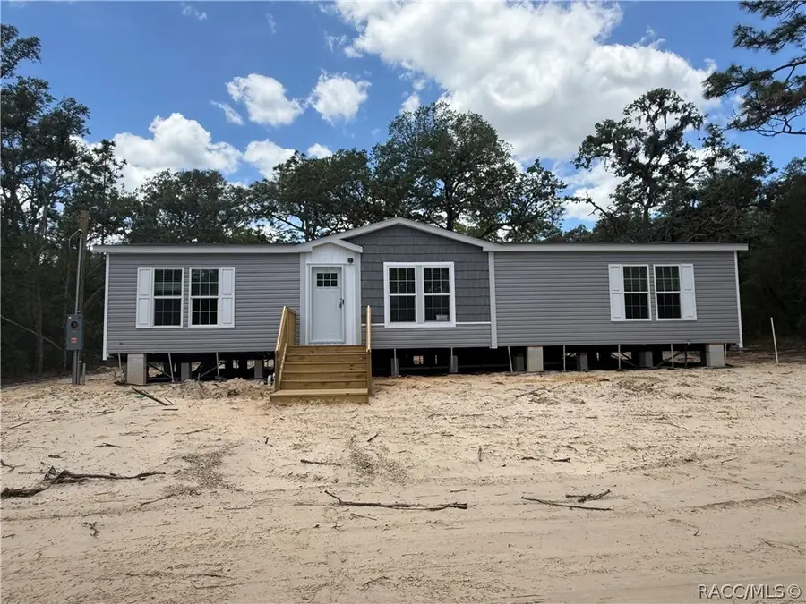 96 S Thayer Avenue, Lecanto, FL 34461 - #2