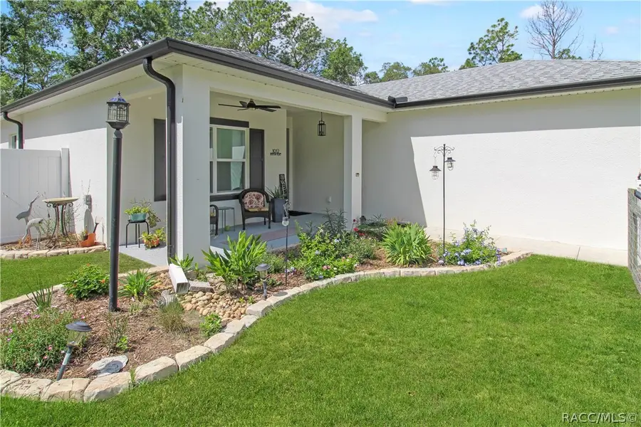 1012 W Geneva Place, Citrus Springs, FL 34434 - #2