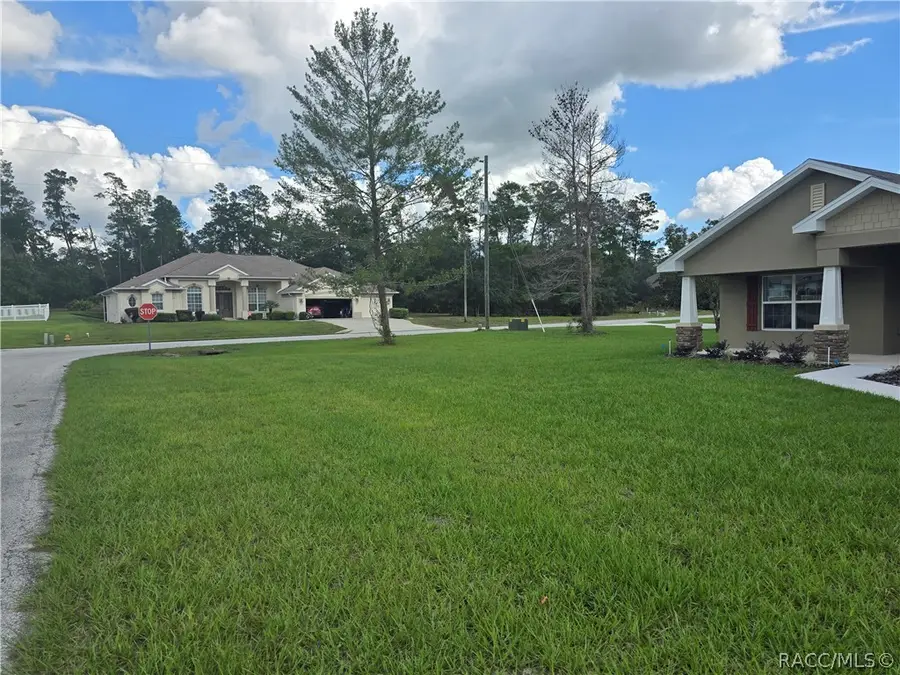 1 Chrysanthemum Court, Homosassa, FL 34446 - #3