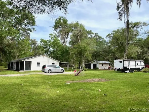 1801 E Evelyn Street, Hernando, FL 34442