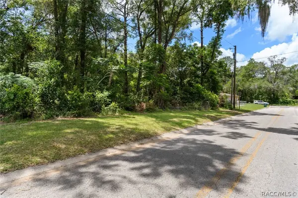 5942 E Banner Lane, Inverness, FL 34452