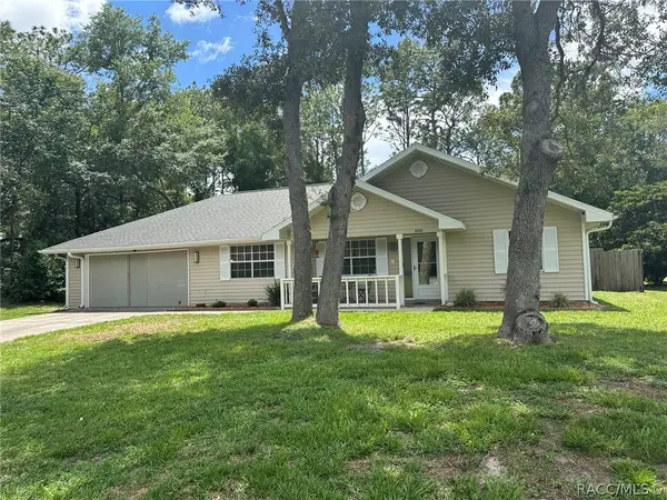 6644 N Deltona Boulevard, Citrus Springs, FL 34434